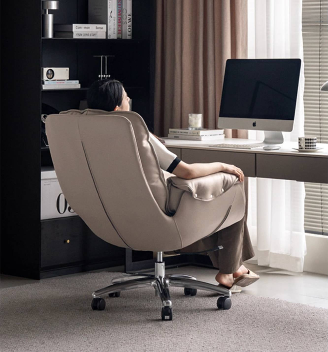 Leather Leisure Rotating Office Armchair