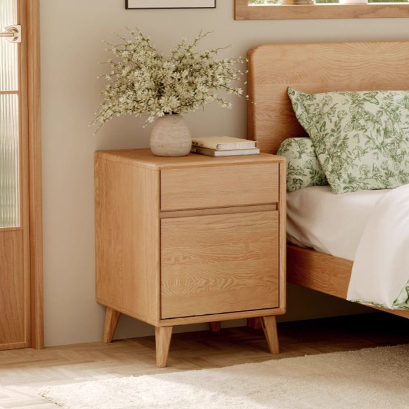 Oak Solid Wood Nordic Style Nightstand