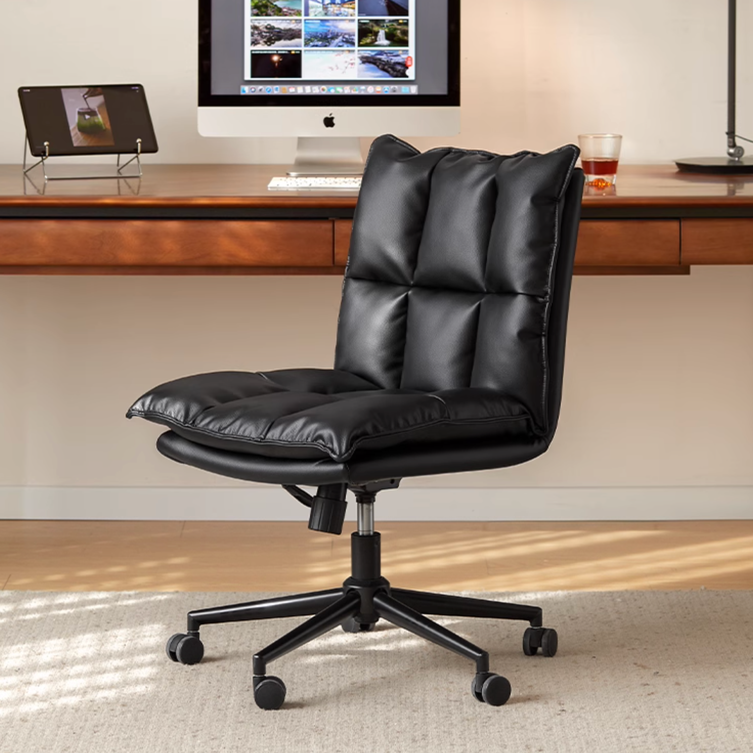Leather Modern Simple Rotating Office Chair