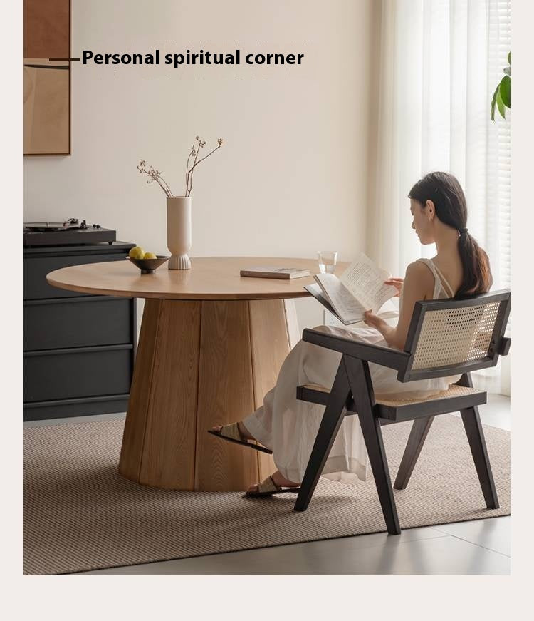 Ash Solid Wood Round Dining Table