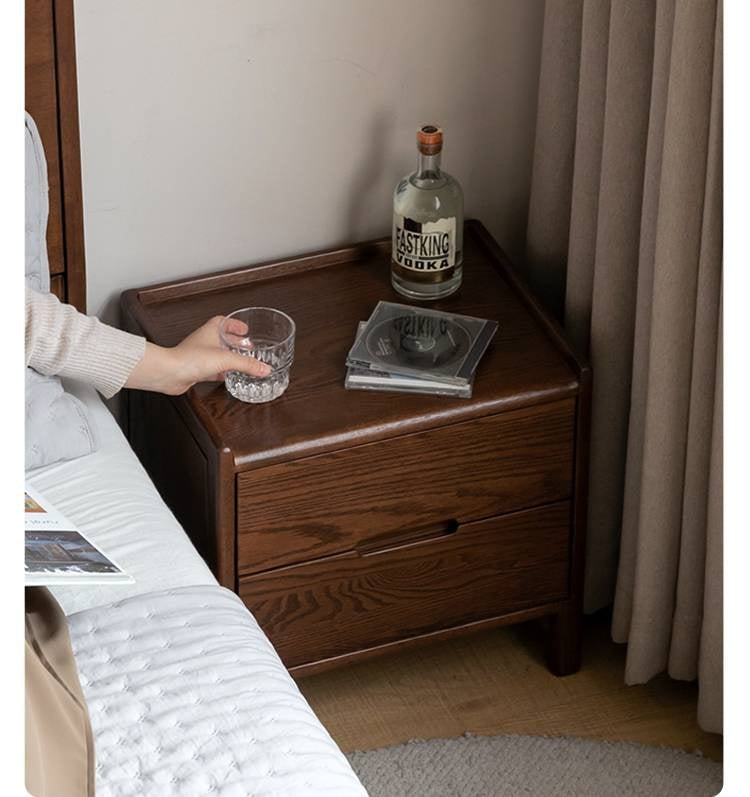 Rubberwood, Oak Solid Wood Simple Modern Style Nightstand