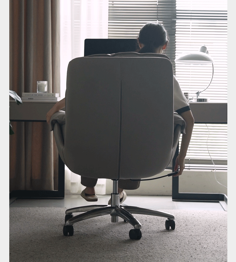 Leather Leisure Rotating Office Armchair