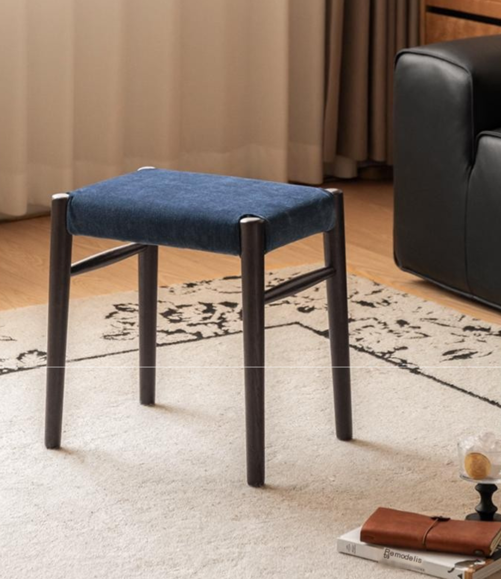 Cherry, Oak Solid Wood Retro Makeup Stool