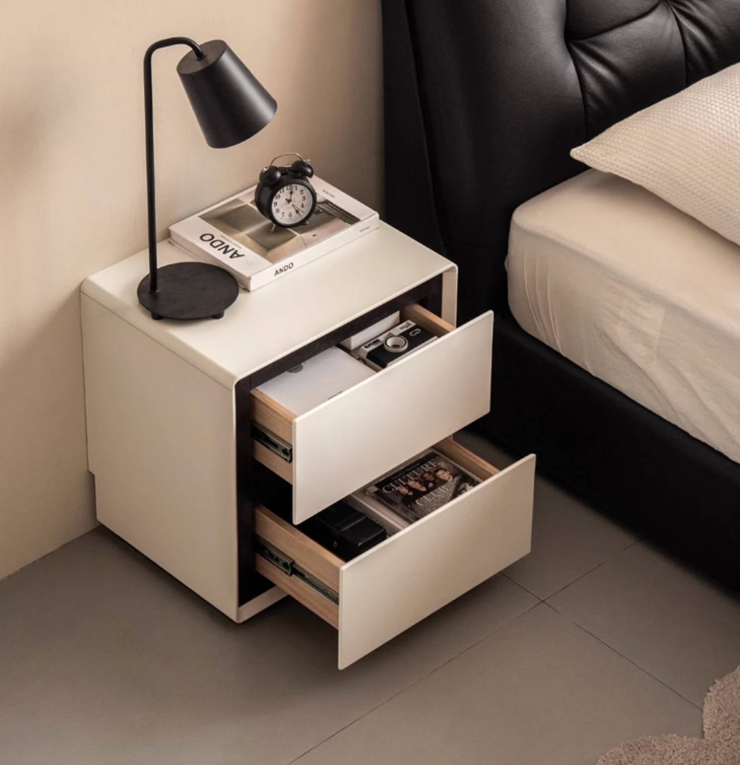Solid Rubberwood Modern Style Nightstand
