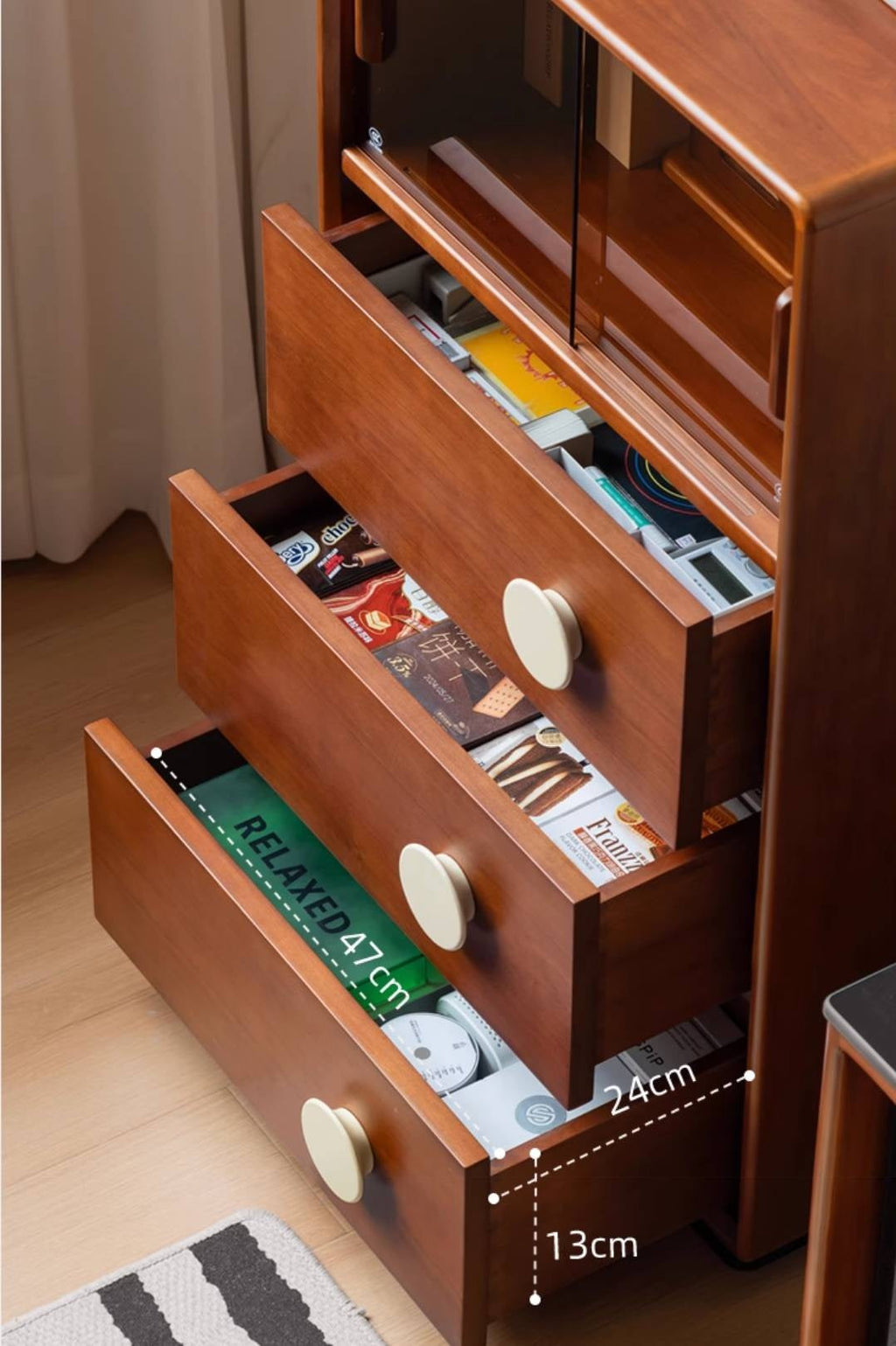 Poplar Solid Wood Middle Ages Side Cabinet