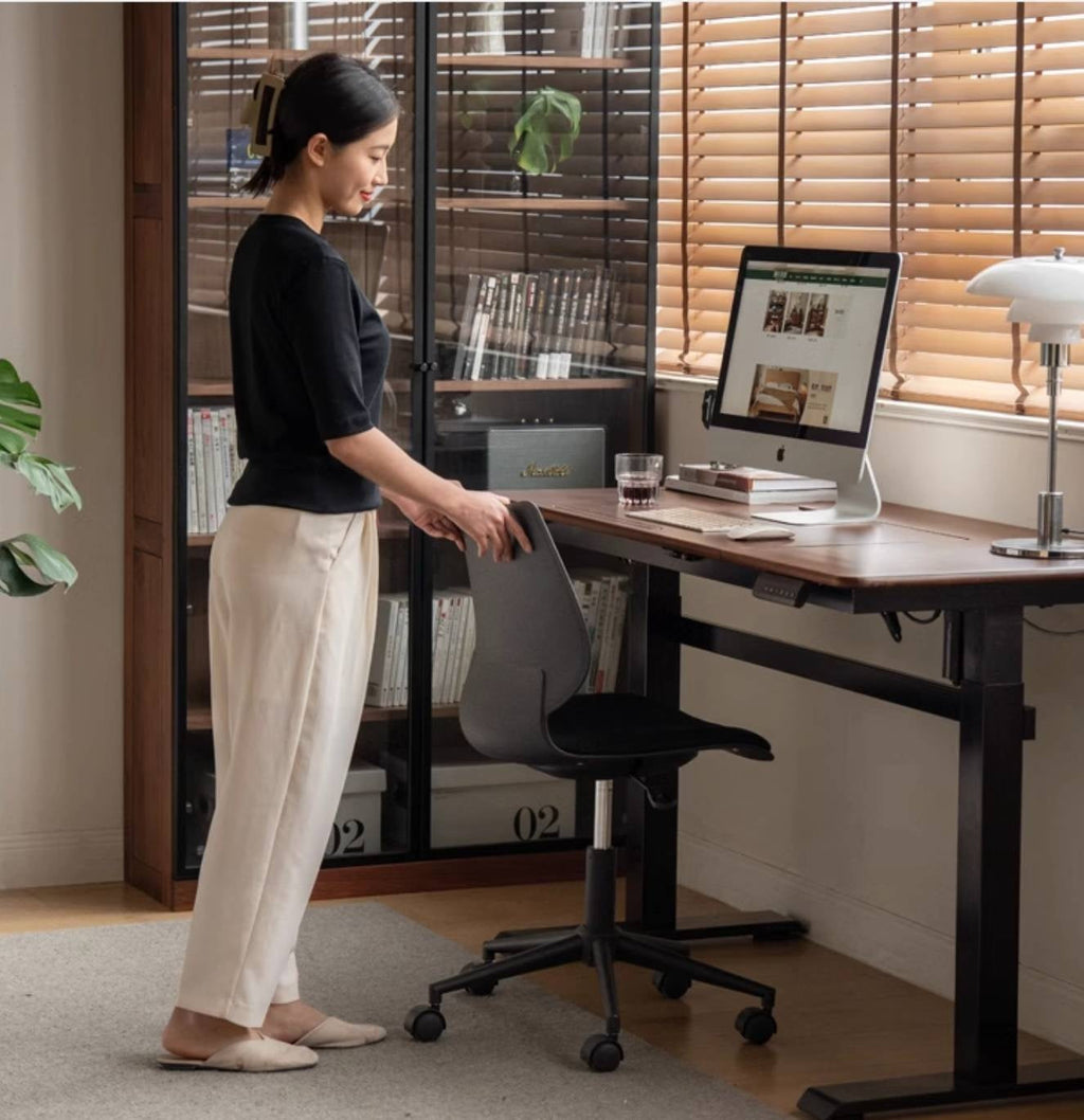 Fabric Adjustable And Casual Office Chair